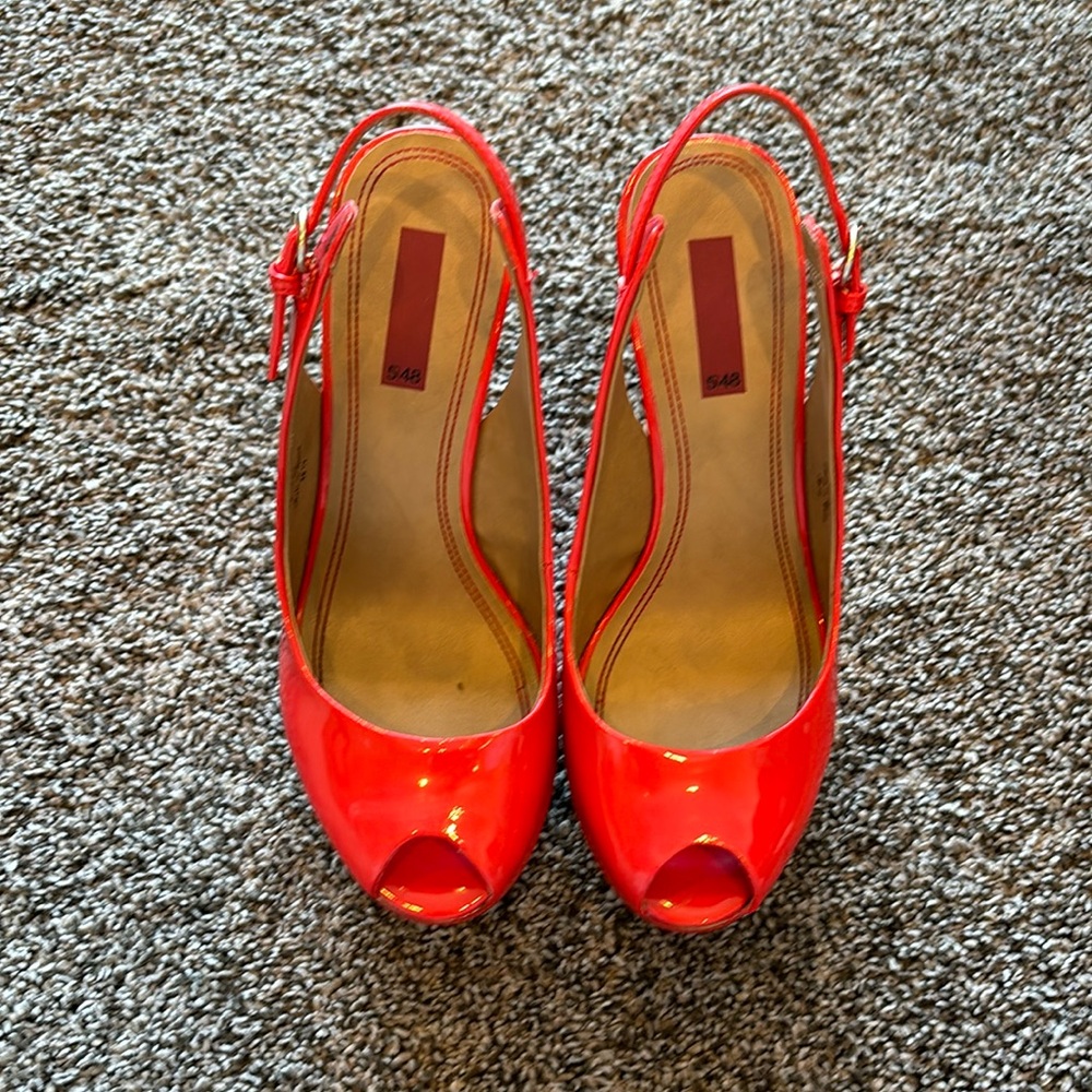 Platform Cork Slingback peep toe sandals. These are very cute and comfortable.